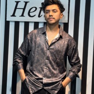 black print shirt